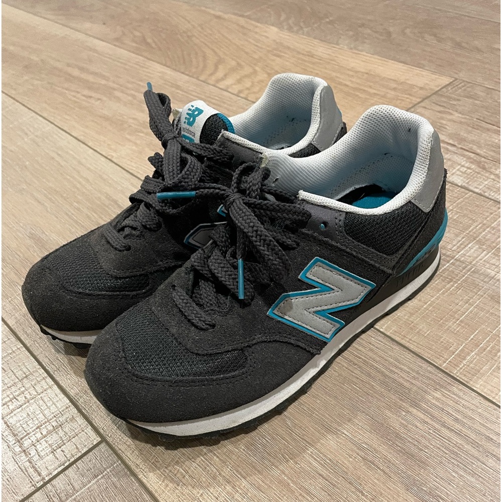 New Balance, woman’s size 6 Running/Walking Shoes
